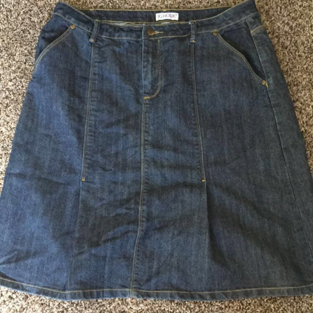 Denim skirt